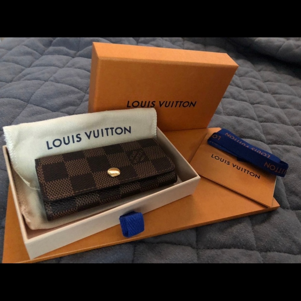 Louis Vuitton key holder